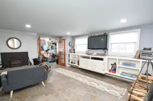 27 Grandview Ave, Jefferson Township, NJ 07460 - Photo 18