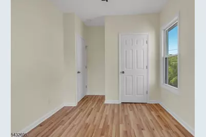 310 Summer St, Clifton, NJ 07011 - Photo 18