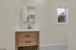 310 Summer St, Clifton, NJ 07011 - Photo 16