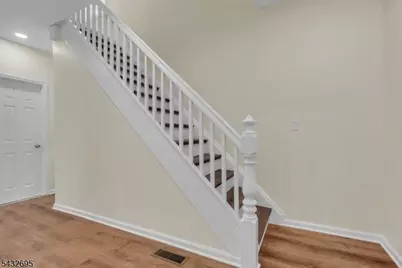 310 Summer St, Clifton, NJ 07011 - Photo 4