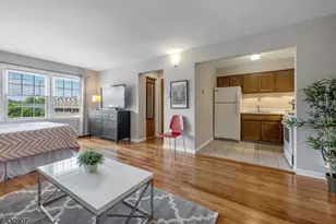 565 Grove St Unit E, Clifton, NJ 07013 - Photo 12