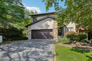 40 Woodland Dr, Woodland Park, NJ 07424 - Photo 1