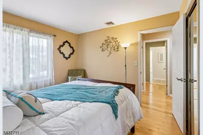 40 Woodland Drive, Woodland Park, NJ 07424 - Photo 26
