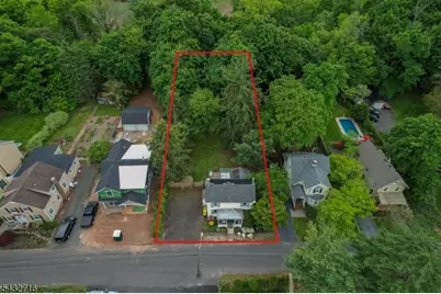 44 Elm St, Franklin Township, NJ 08873 - Photo 4