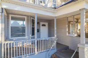 31 Homestead Park, Newark, NJ 07108 - Photo 4