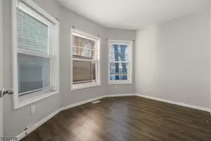 31 Homestead Park, Newark, NJ 07108 - Photo 8