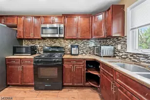 2313 Halsey St, Union Township, NJ 07083 - Photo 12
