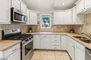 48 Midland Dr, Morris Township, NJ 07960 - Photo 12