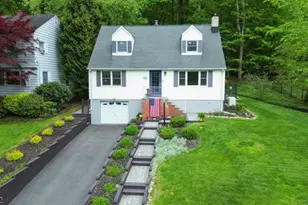 48 Midland Dr, Morris Township, NJ 07960 - Photo 1