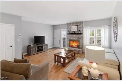712 Marlborough Common, Hillsborough Township, NJ 08844 - Photo 12