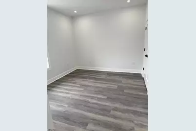 321 Jefferson Ave #3, Elizabeth, NJ 07201 - Photo 4