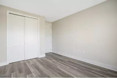 102 Honeysuckle Ln, Warren Township, NJ 07059 - Photo 24