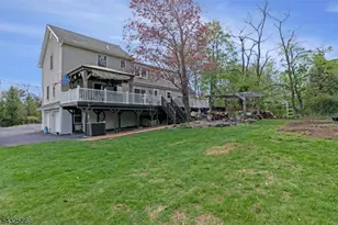 1939 Fieldstone Rd, Bridgewater, NJ 08836 - Photo 36