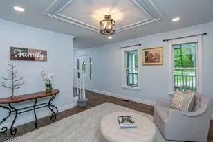 200 Old Georgetown Rd, Franklin Township, NJ 08540 - Photo 10
