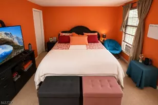 82 Tiffany Blvd, Newark, NJ 07104 - Photo 6