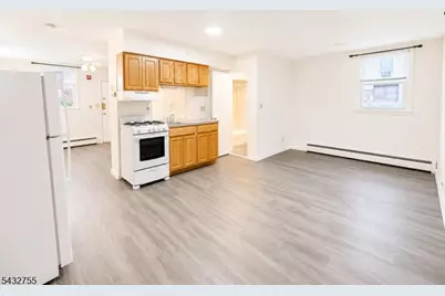 197 Orchard Street #197, East Rutherford, NJ 07073 - Photo 8