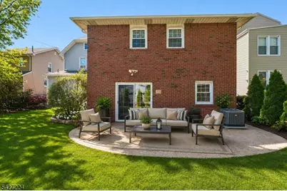 188 Kerrigan Blvd, Newark, NJ 07106 - Photo 2