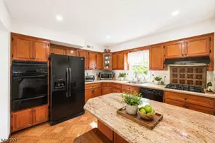188 Kerrigan Blvd, Newark, NJ 07106 - Photo 12
