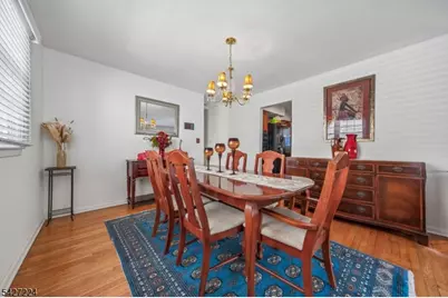 188 Kerrigan Blvd, Newark, NJ 07106 - Photo 18