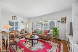 188 Kerrigan Blvd, Newark, NJ 07106 - Photo 20