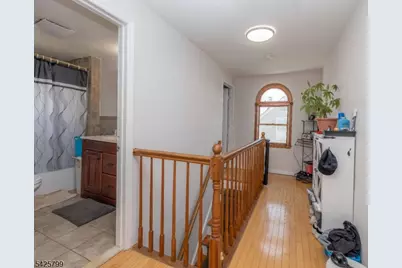 706 Keep St, Linden, NJ 07036 - Photo 8