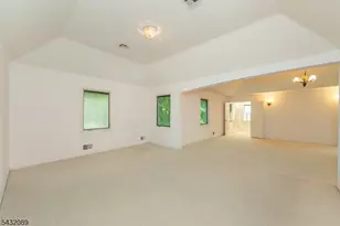 104 Shrewsbury Dr, Livingston, NJ 07039 - Photo 22