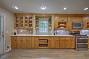 77 Riverside Dr, Bernards Township, NJ 07920 - Photo 10
