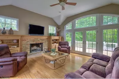 77 Riverside Dr, Bernards Township, NJ 07920 - Photo 4
