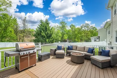14 Queens Rd, Rockaway Township, NJ 07866 - Photo 22