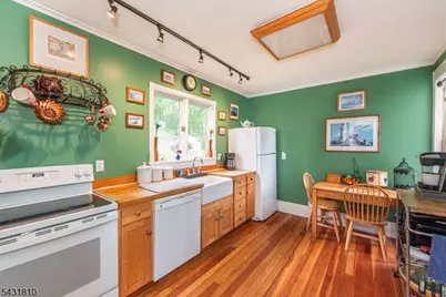 8 Kelly Place, Stanhope, NJ 07874 - Photo 14