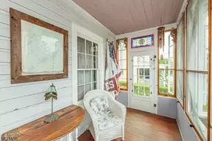 8 Kelly Pl, Stanhope, NJ 07874 - Photo 4