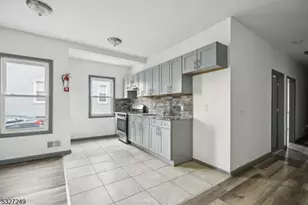 143 Valley Rd Unit, Montclair, NJ 07042 - Photo 6