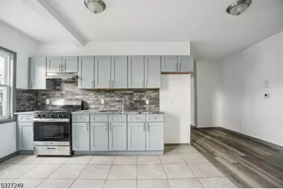143 Valley Rd Unit #1R, Montclair, NJ 07042 - Photo 8