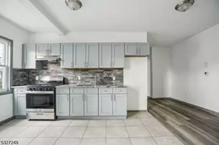 143 Valley Rd Unit, Montclair, NJ 07042 - Photo 8