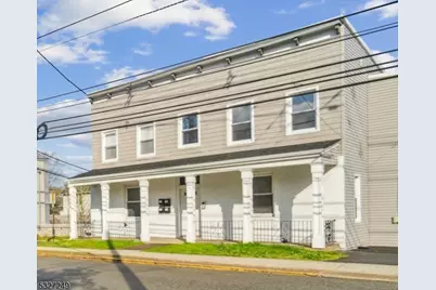 143 Valley Rd Unit #1R, Montclair, NJ 07042 - Photo 2