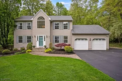 4 Pembrook Ct, Liberty Township, NJ 07838 - Photo 1