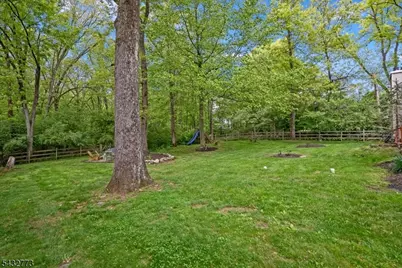 4 Pembrook Ct, Liberty Township, NJ 07838 - Photo 26