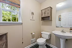 4 Pembrook Ct, Liberty Township, NJ 07838 - Photo 14