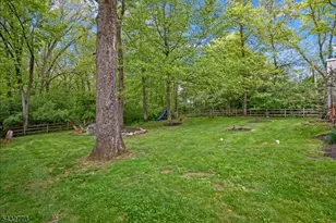 4 Pembrook Ct, Liberty Township, NJ 07838 - Photo 24