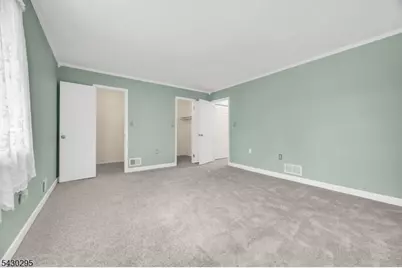39 Balsam Ct, Hillsborough Township, NJ 08844 - Photo 24