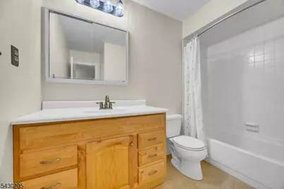 39 Balsam Ct, Hillsborough Township, NJ 08844 - Photo 22