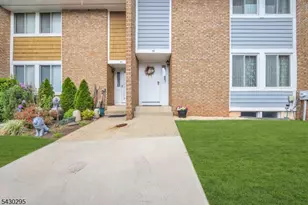 39 Balsam Ct, Hillsborough Township, NJ 08844 - Photo 1