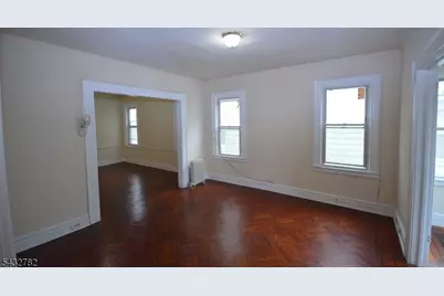 30 Goodwin Ave, Newark, NJ 07112 - Photo 2