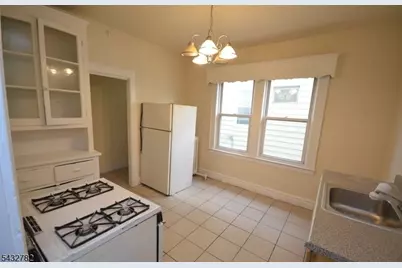 30 Goodwin Ave, Newark, NJ 07112 - Photo 4
