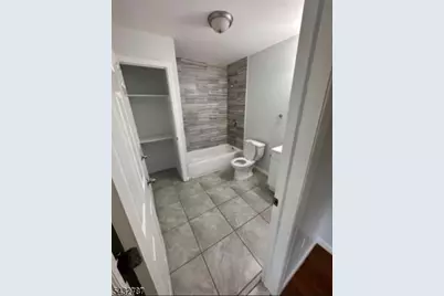 122 Littleton Ave, Newark, NJ 07103 - Photo 2