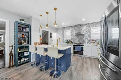 71 Spring St, Nutley, NJ 07110 - Photo 2