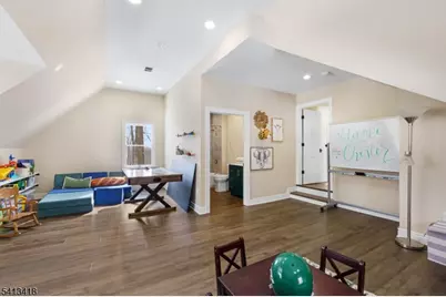 31 Warren Cutting, Chester, NJ 07930 - Photo 22