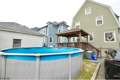 566 Highland Ave, Newark, NJ 07104 - Photo 34