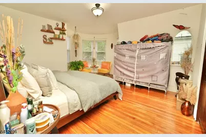 566 Highland Ave, Newark, NJ 07104 - Photo 22
