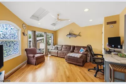 72 Forest Ave, Hawthorne, NJ 07506 - Photo 14